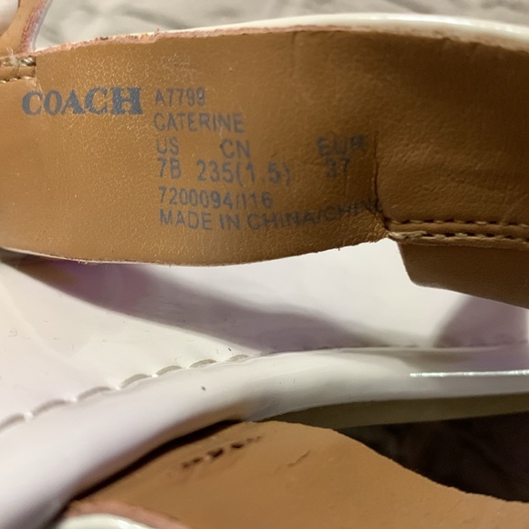 Coach Caterine Women Open Toe Patent Leather Thong Sandal Beige Size 7B - Picture 9 of 13